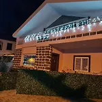 Casa Dos Amigos Panoramic View فونشال